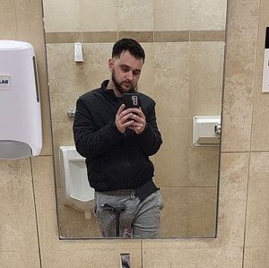 Meet your Posher, Damien